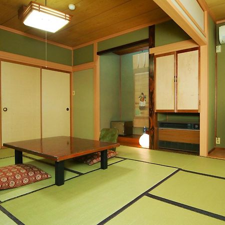 Guest Room Furusatomura Kogeikan Omachi  Exterior photo